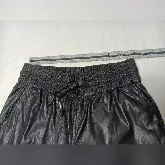Blank NYC fuax leather joggers. Ladies size M - Picture 3 of 6